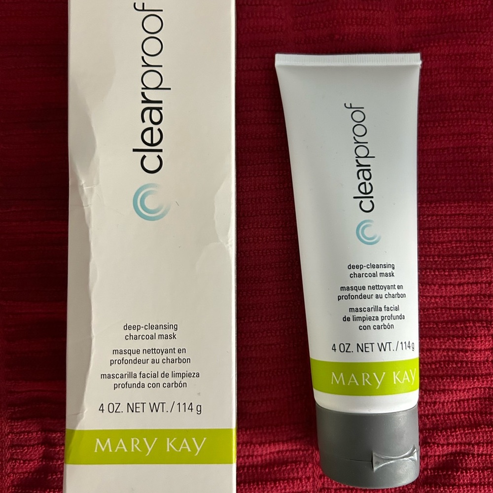 Mary Kay Clear Proof Deep-Cleansing Charcoal Mask